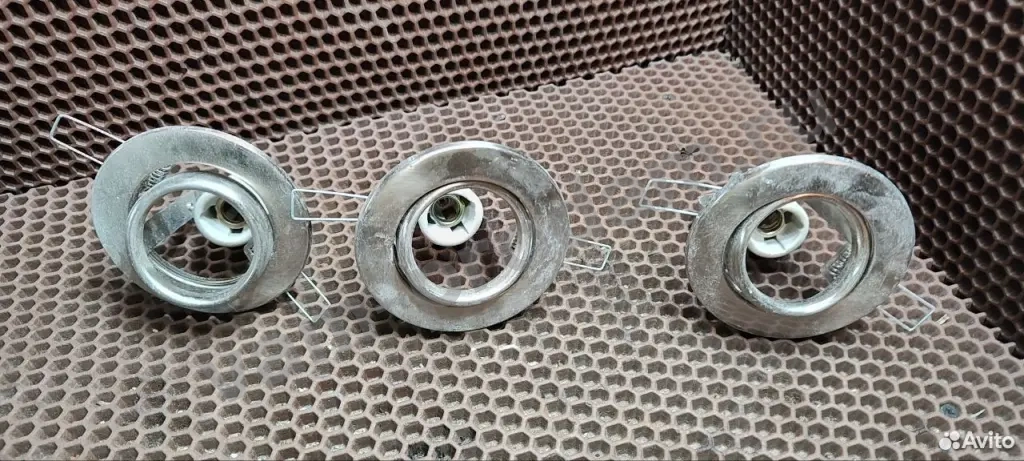 Светильник потолочный точечный бу