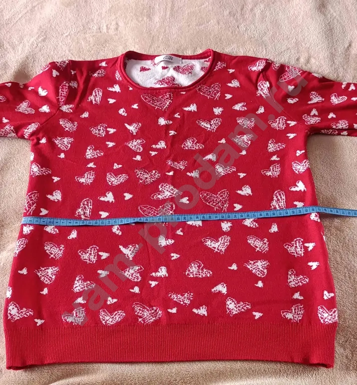 Женский свитер C.&Ot с сердечками 46-48р