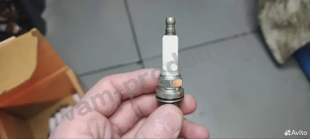 Свеча зажигания, NGK