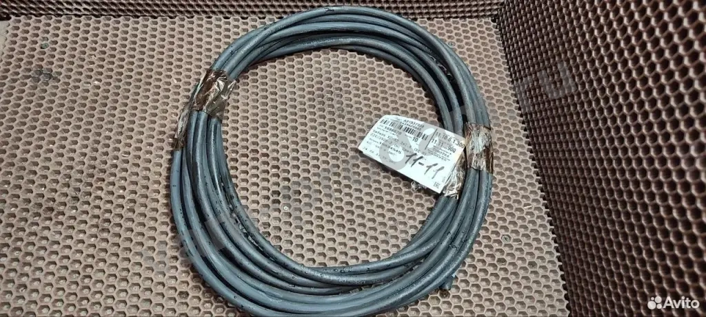 Кабель кг-хл 3х1,5 (PE N) 220/380В-3 Цветлит