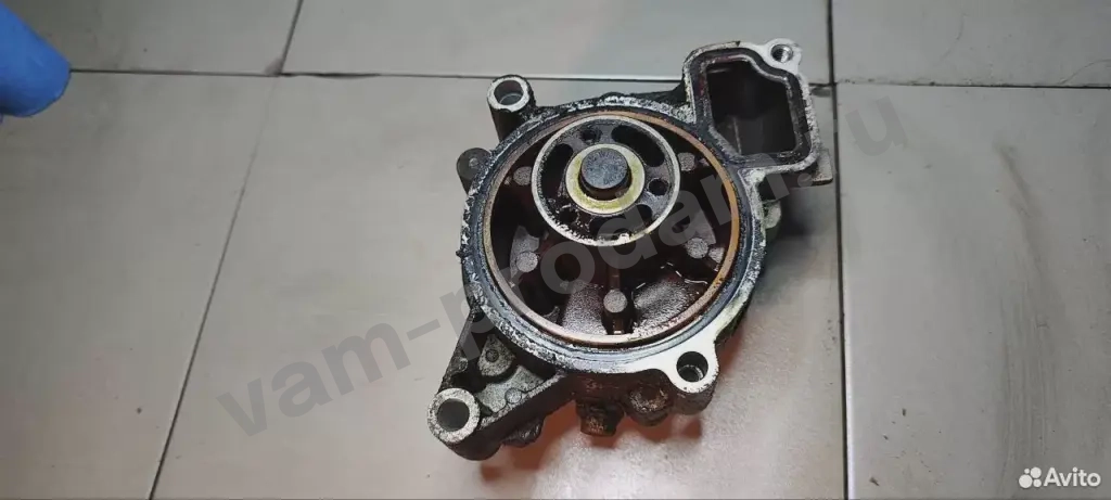 Насос водяной (помпа) Opel Insignia 2008-2017