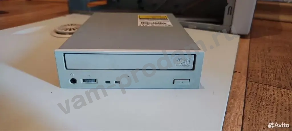 Привод Teac CD-W58E-002-U
