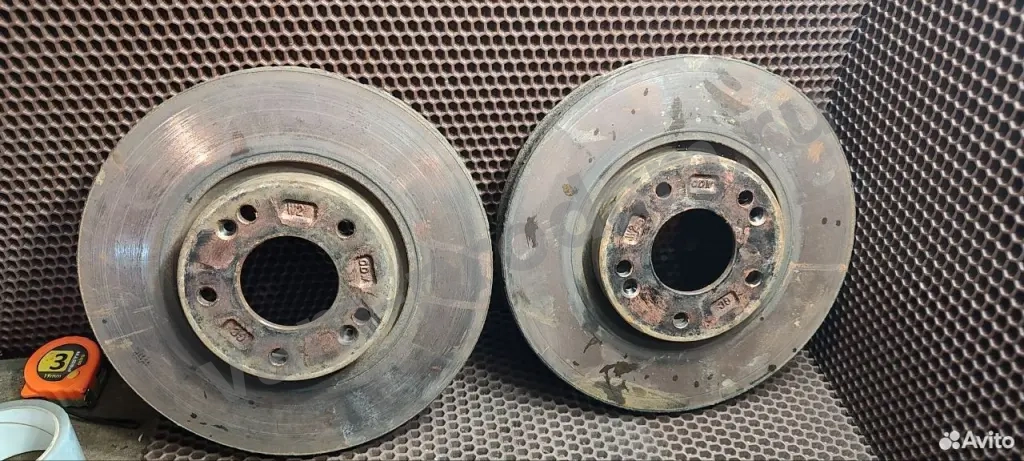 Тормозной диск передний Kia Optima 3 TF G4ND 2014