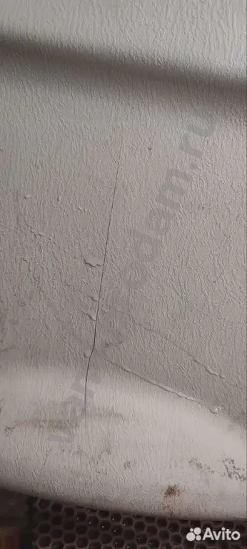 Обшивка крышки багажника Nissan Primera P11