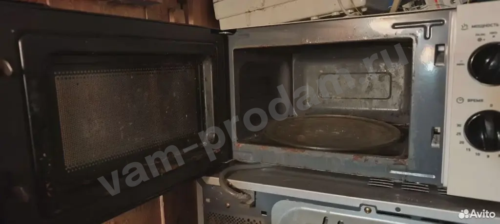 Свч микроволновая печь BBK 17 л 700 Вт