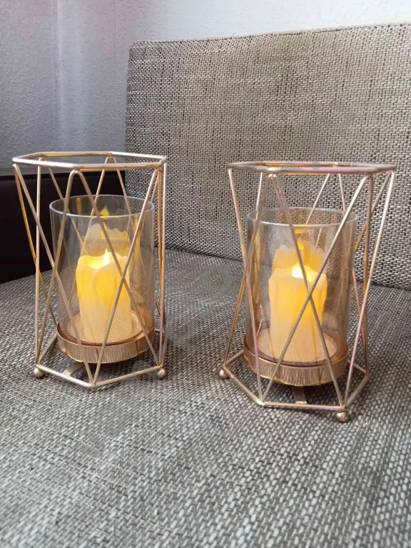 Подсвечники интерьерные