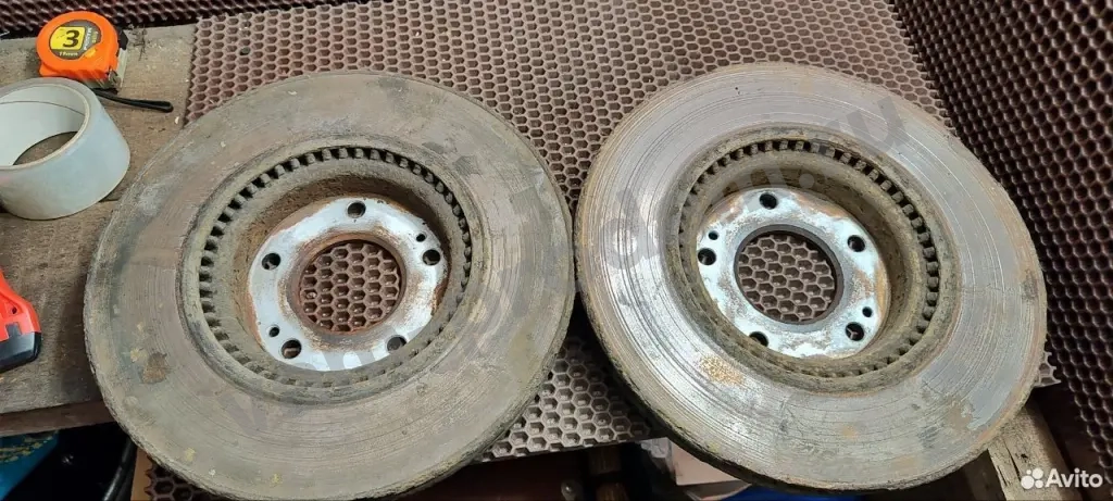 Тормозной диск передний Kia Optima 3 TF G4ND 2014