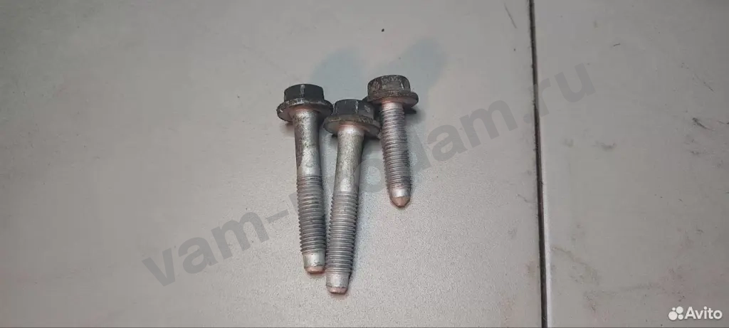 General motors 11589278 Болт M12x80 кронштейна рычага