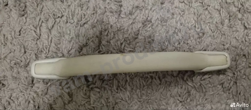 Ручка потолка w124 E-class 606.910 1992