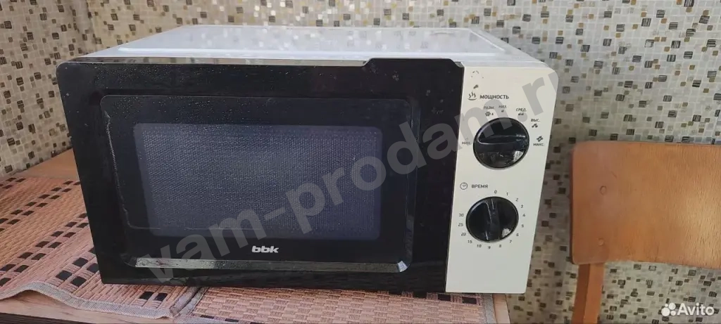 Свч микроволновая печь BBK 17 л 700 Вт