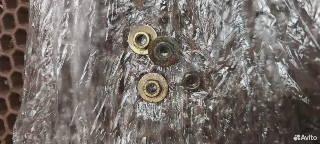 Гайка nissan 089111052G