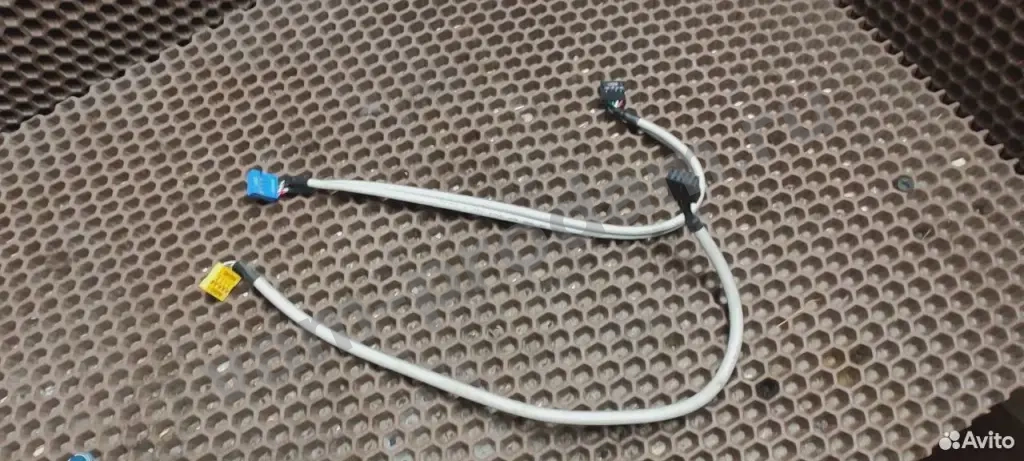 Коннектор для материнской платы