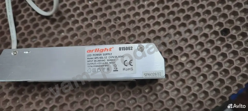 Блок питания APS-60L-12B (12V, 5A, 60W)