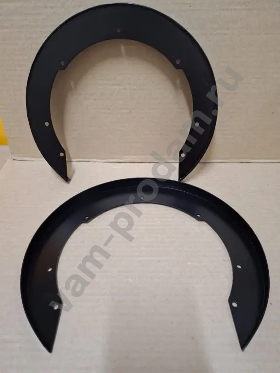 Щит опорный задний Mitsubishi Lancer 9/Outlander 1