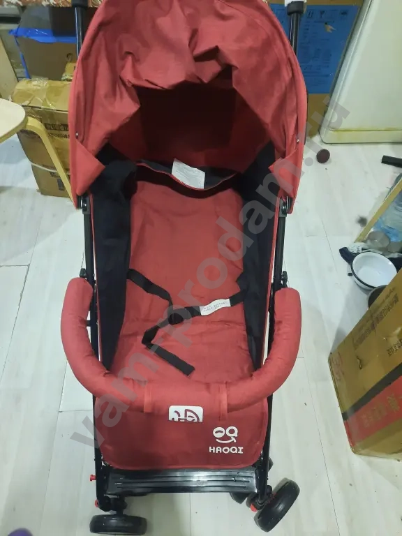 Прогулочная коляска трость