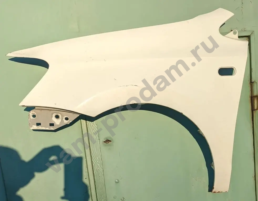 Переднее левое крыло Volkswagen Polo sedan 2010-2020г