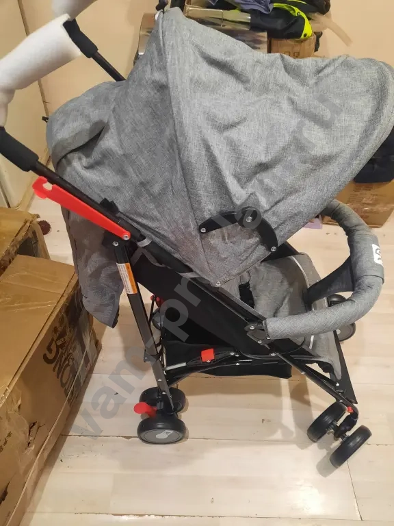 Прогулочная коляска трость