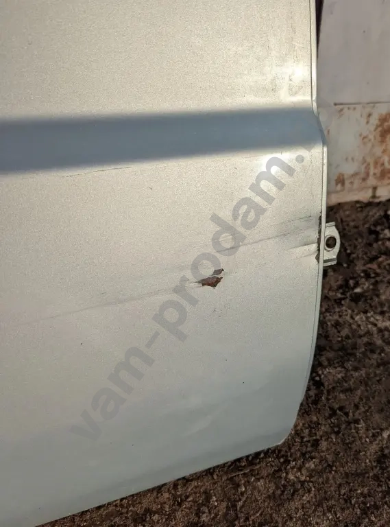 Задняя правая дверь Toyota Will Cipha