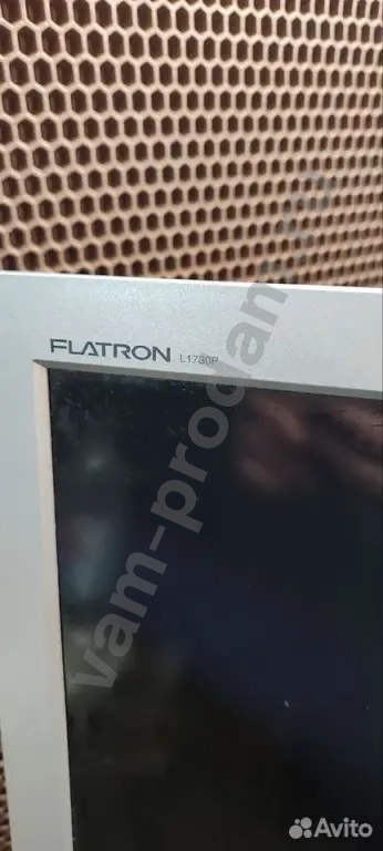 Монитор LG не включается