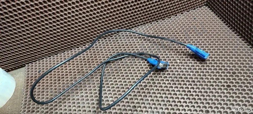Кабель для компьютера D-sub