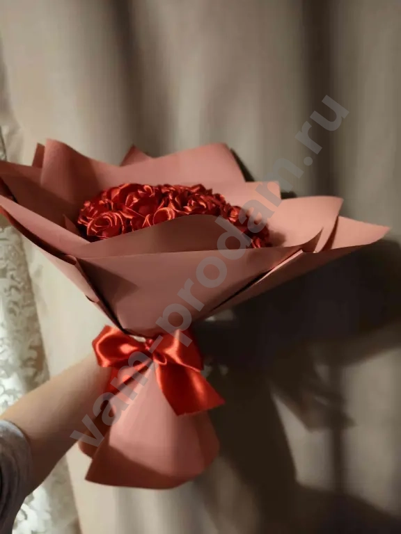 Букеты из атласных роз в наличии и под заказ!