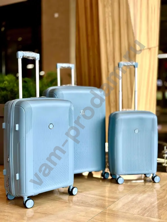 Чемоданы на колёсах противоударные