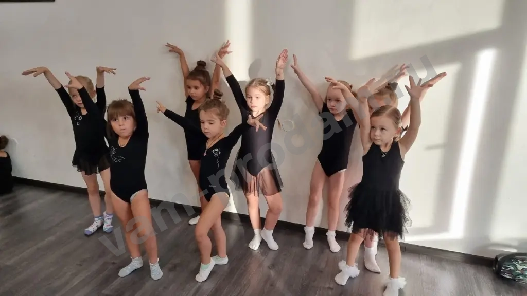 Танцы для самых маленьких (3-6 лет). Baby Dance для девочек!