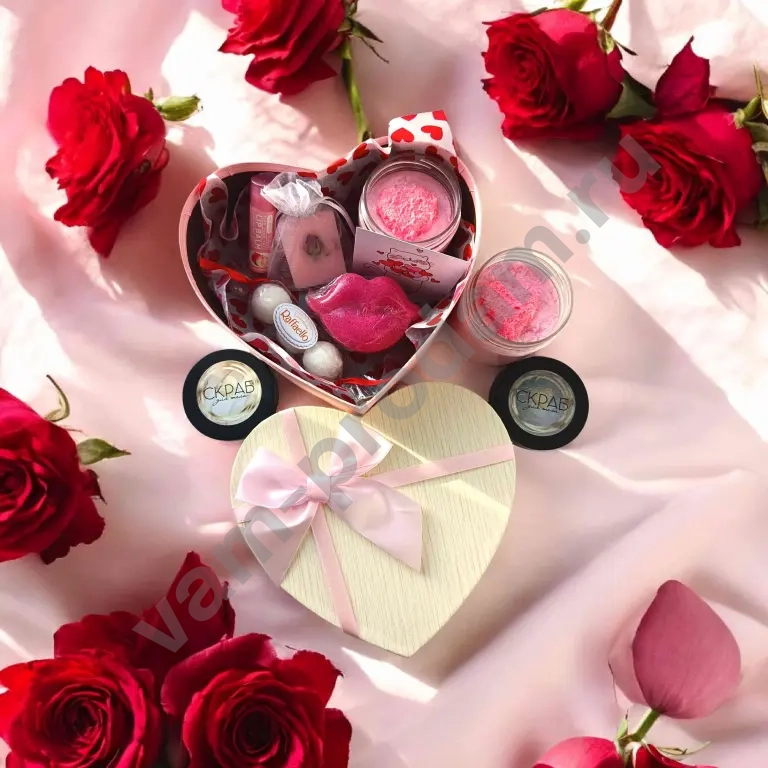 Подарочный бокс