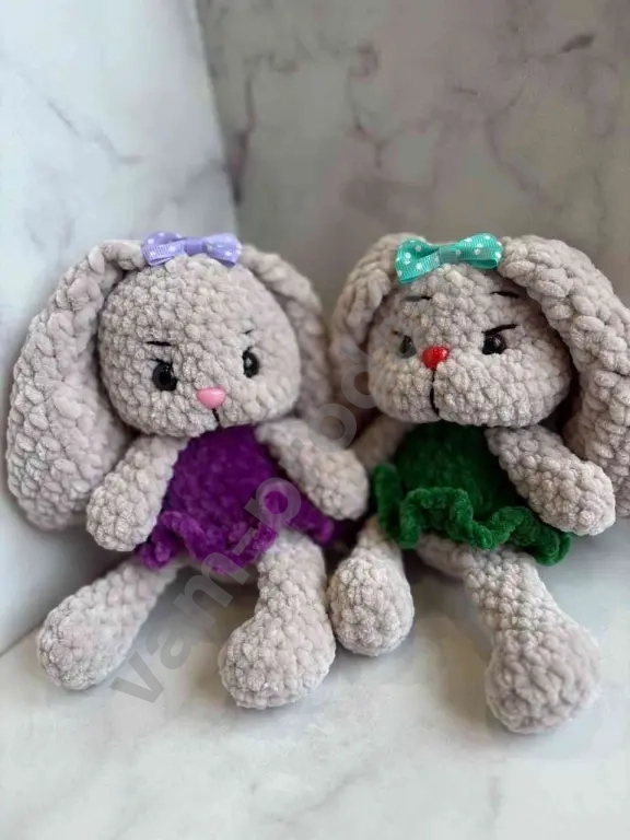 Вязаные детские игрушки и вещи на заказ.