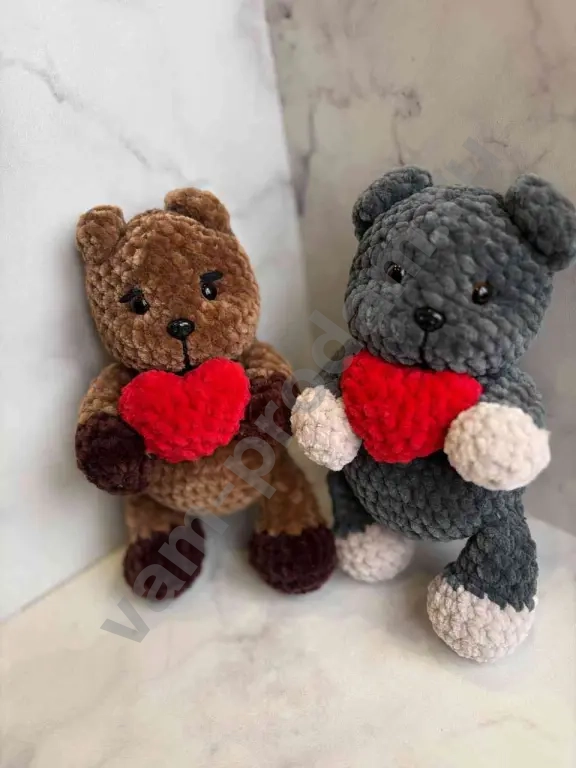 Вязаные детские игрушки и вещи на заказ.