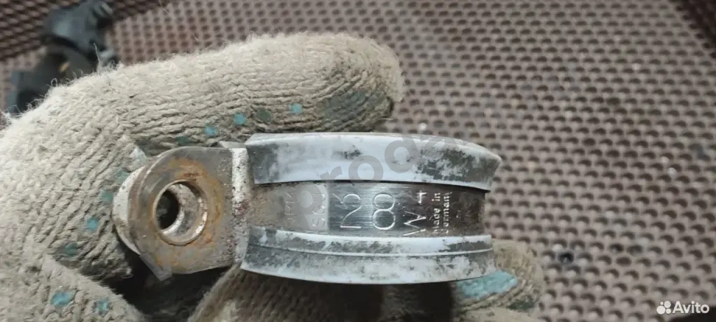 Хомут для проводки VAG