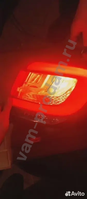 Фонарь правый Kia Sportage 10-16 г
