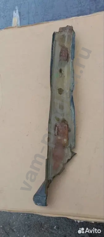 Накладки обшивки передних стоек bmw e23