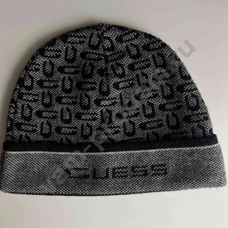 шапочка GUESS унисекс