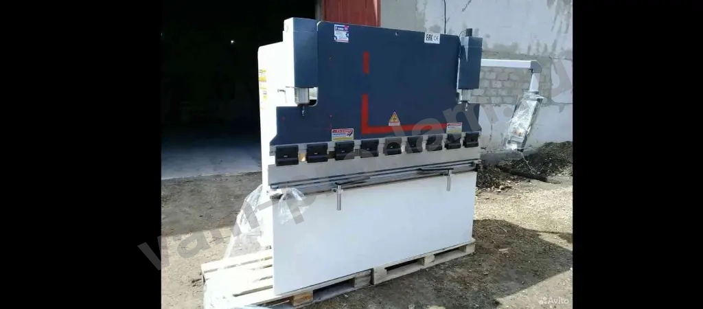 1) Гильотина модель ETG 2015E; выпуск 12.2020 г.в.2) Листогиб гидравлический КМТ КРВ-40-2000; 2021 г.в.