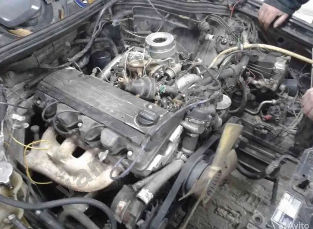 Двигатель mercedes 102