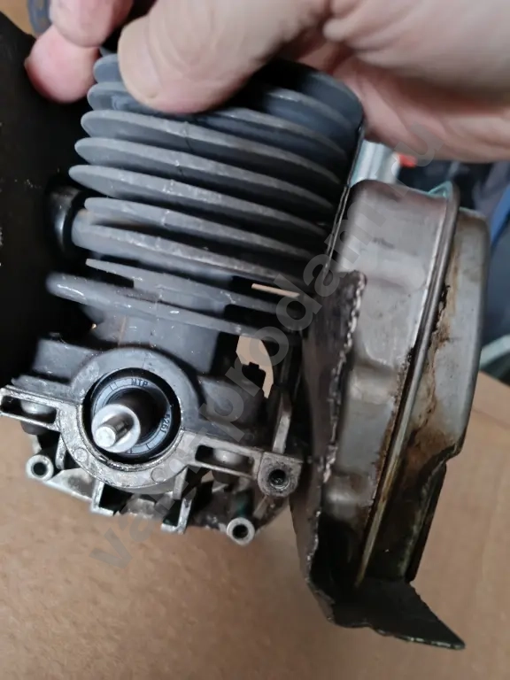 бу двигатель в сборе оригинальный husqvarna 128r