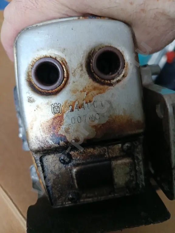 бу двигатель в сборе оригинальный husqvarna 128r