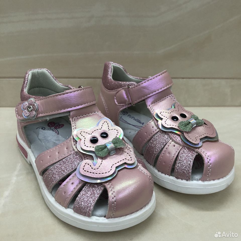 Босоножки для девочек,новые