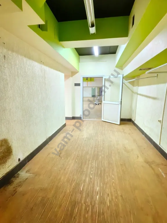 Помещение свободного назначения, 250 м², Собственник