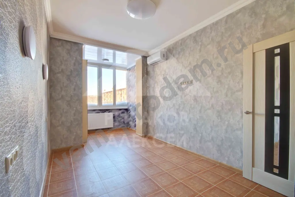 3-к. квартира, 71 м², 1/3 эт.