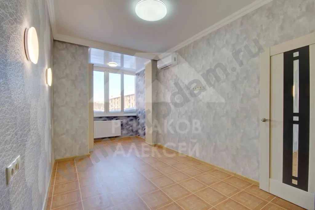3-к. квартира, 71 м², 1/3 эт.