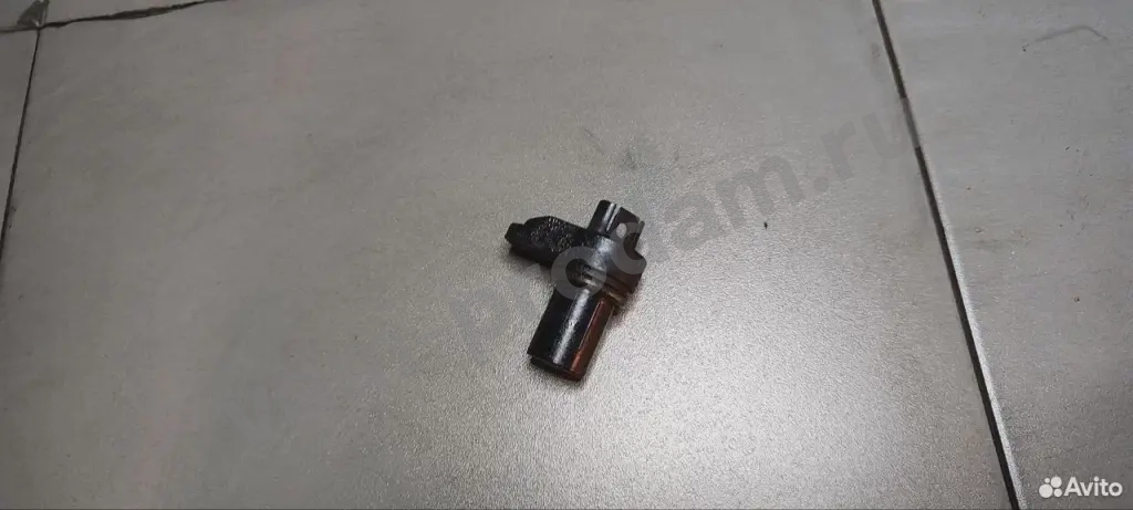 Датчик положения коленвала BMW 3-Series E90 2005