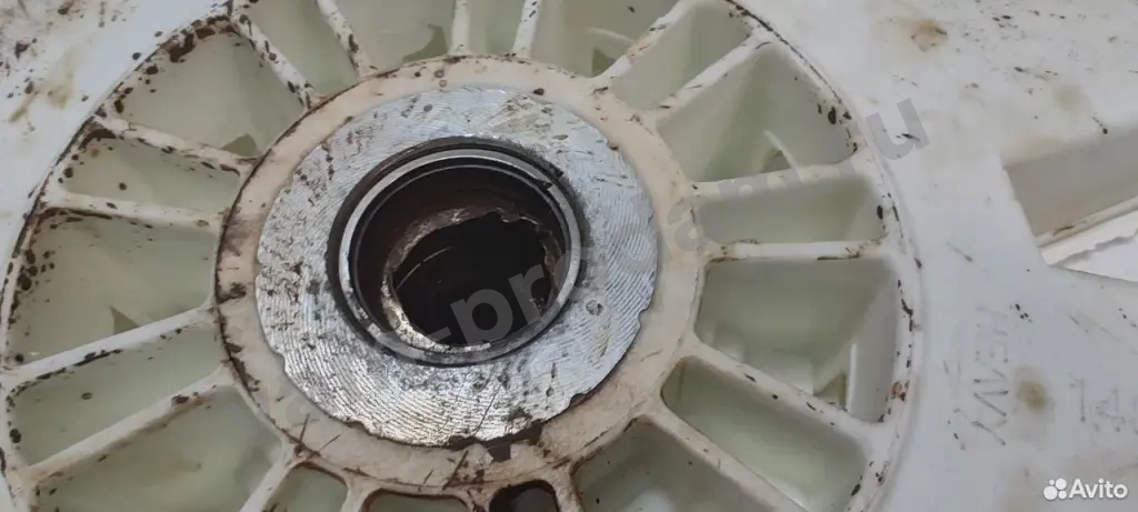 Задний полуБак для стиральной машины ariston titan