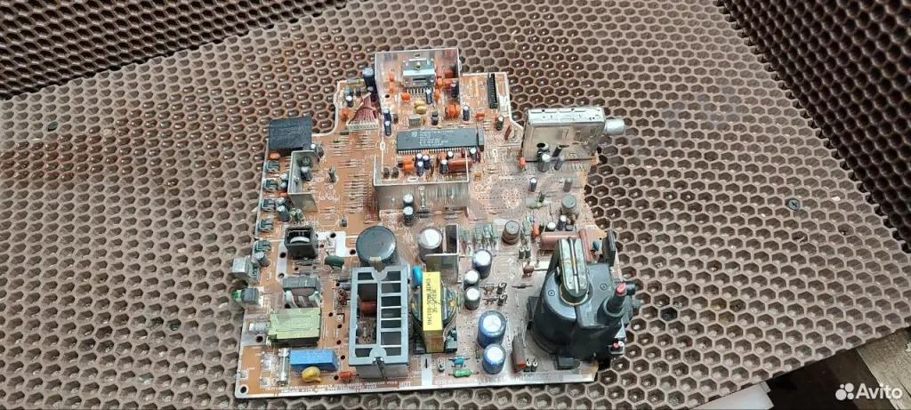 Главная плата Samsung CS-21F5R шасси KS1A