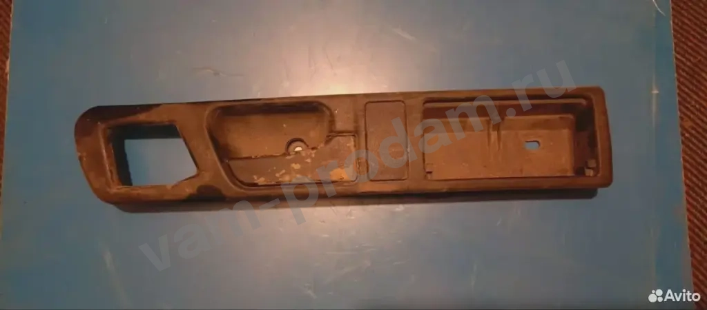 Ручка внутренняя передняя правая BMW E34