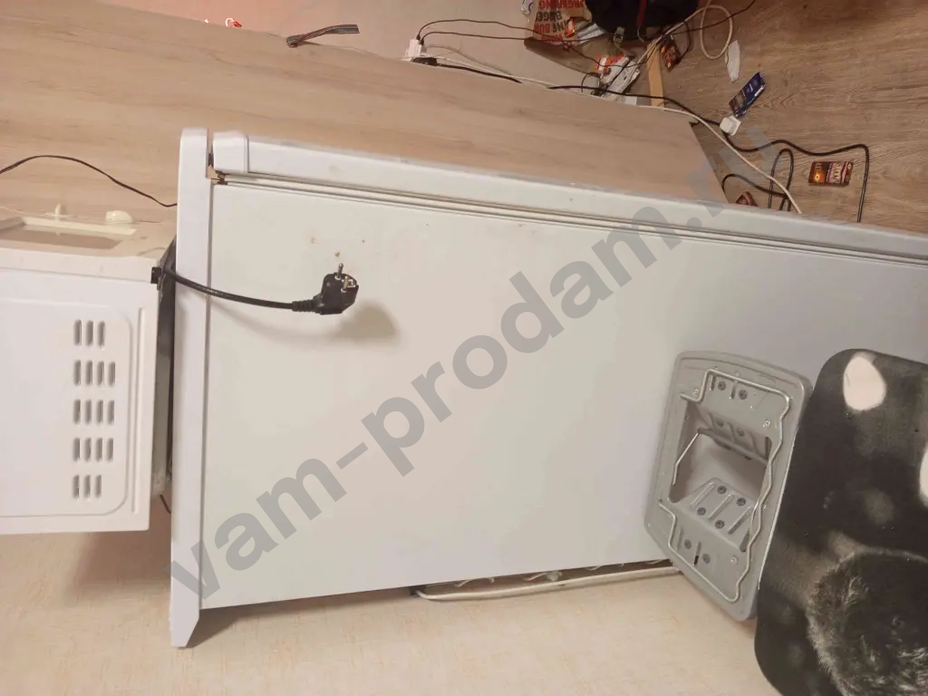 холодильник бирюза бу