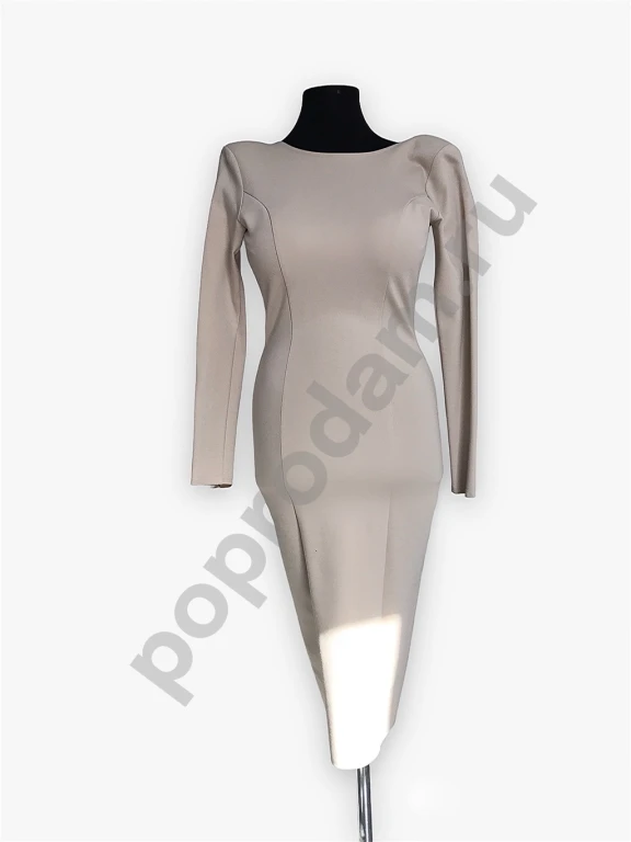 Бежевое рельефное платье-футляр от Lov2lov