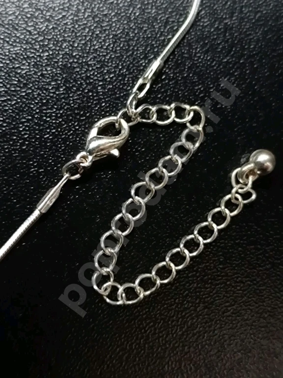 Подвеска на цепочке. Сатиновое Стекло.