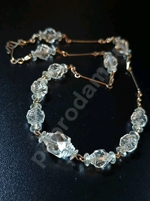 Колье. Винтаж 40-ые. Резное Стекло.